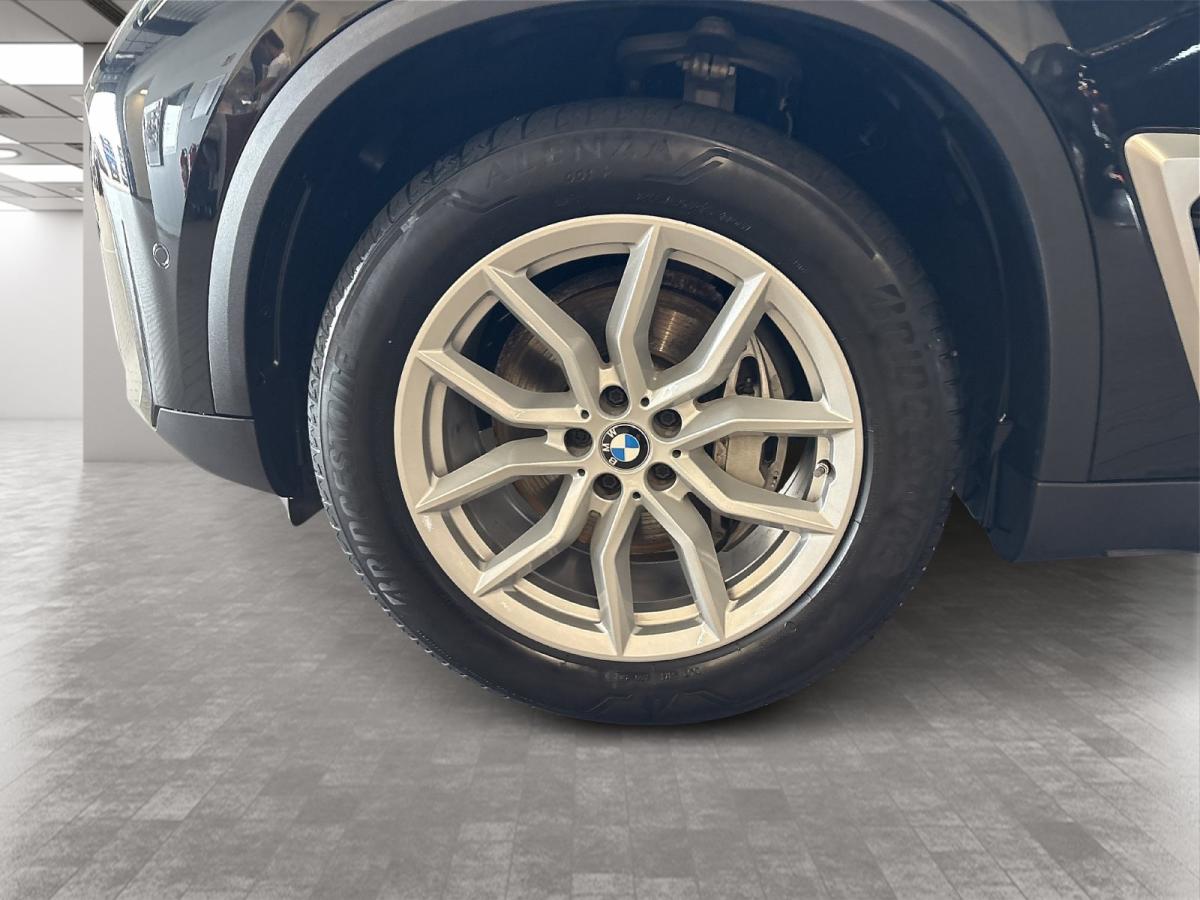 Originalaufnahme des Fahrzeugs Originalaufnahme des Fahrzeugs