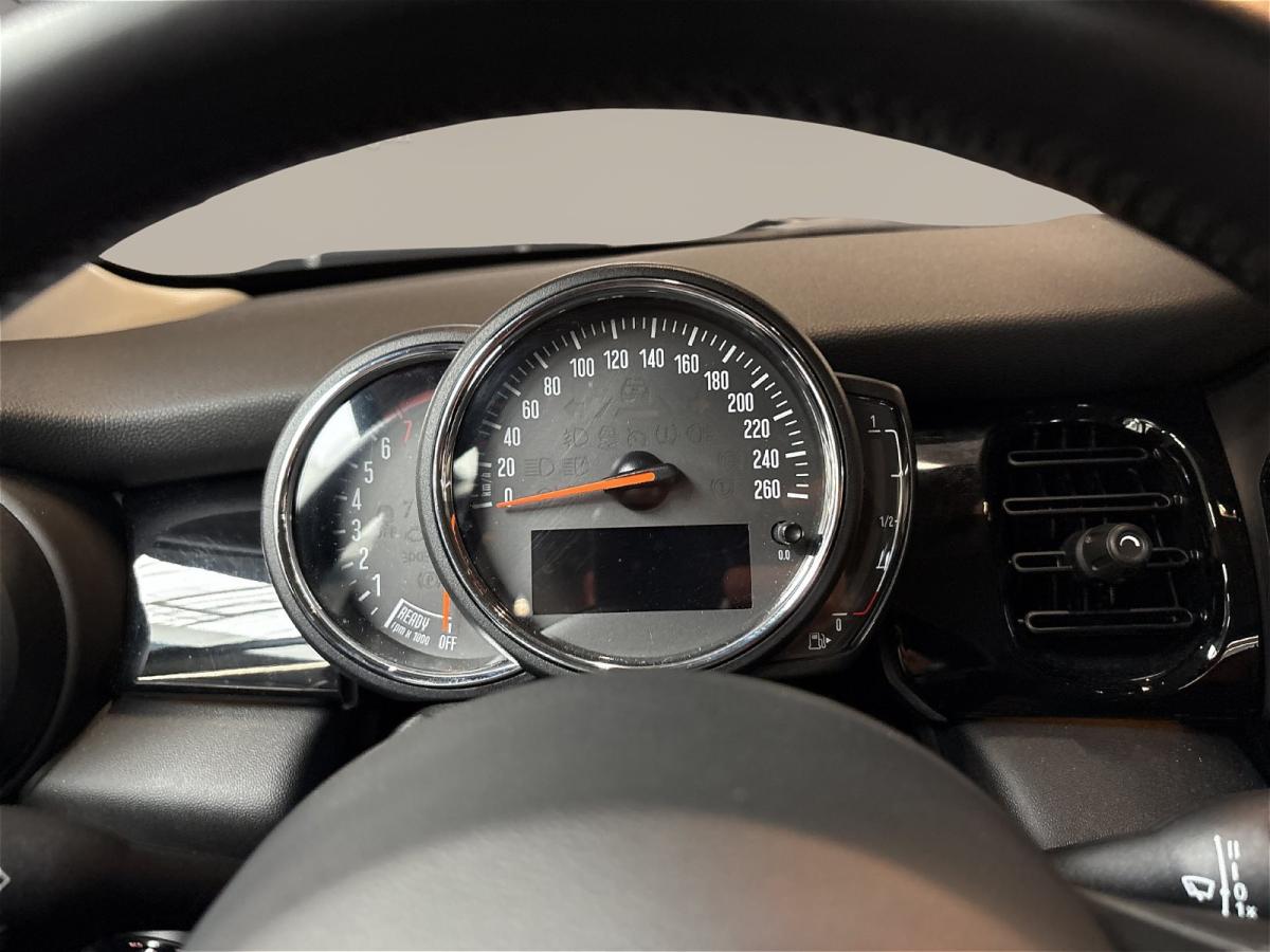 Originalaufnahme des Fahrzeugs Originalaufnahme des Fahrzeugs