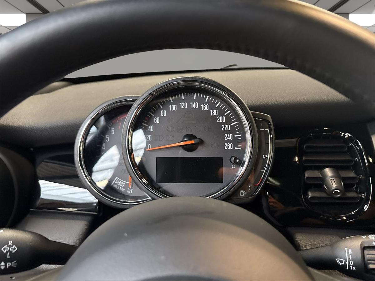 Originalaufnahme des Fahrzeugs Originalaufnahme des Fahrzeugs