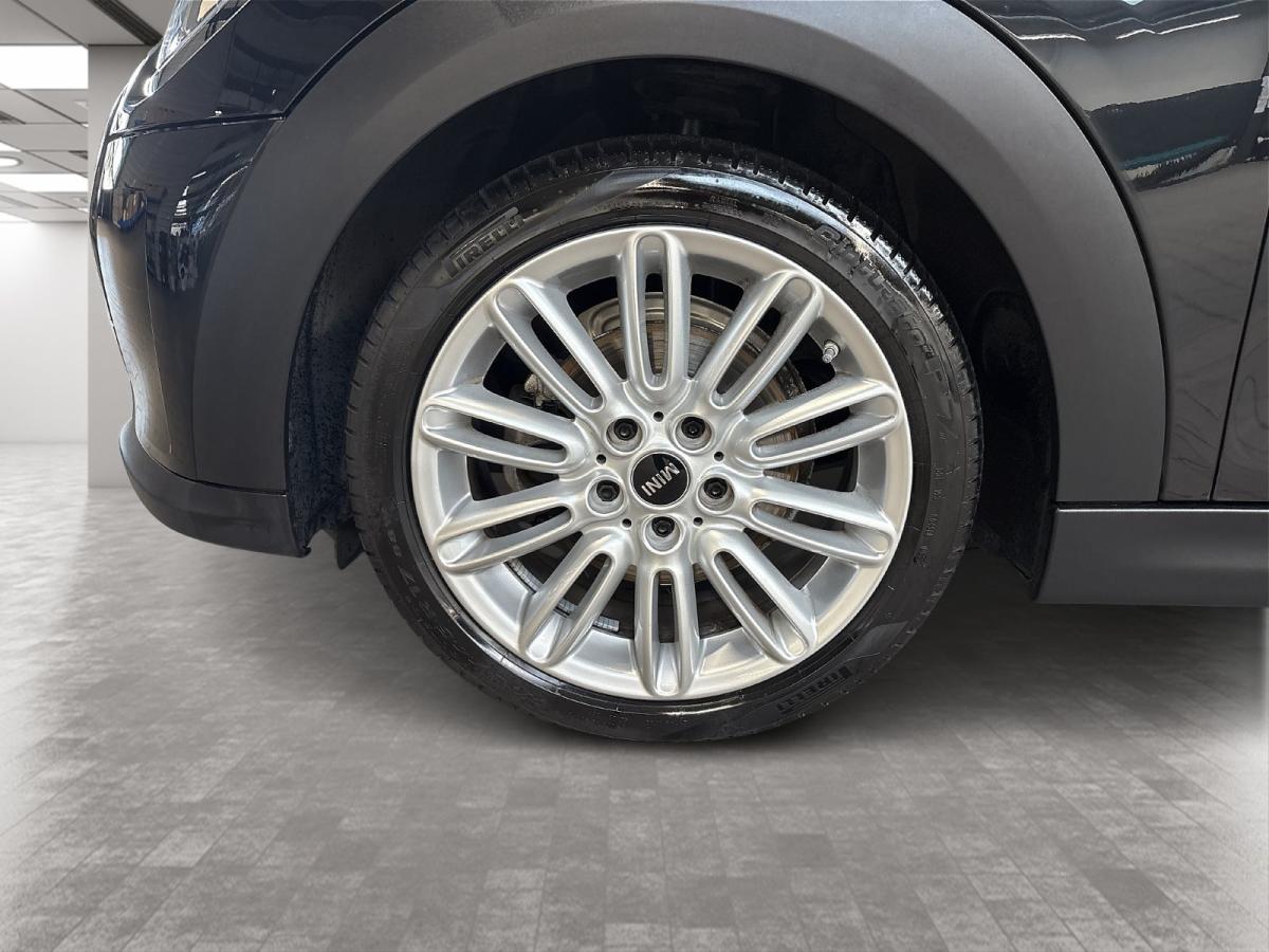 Originalaufnahme des Fahrzeugs Originalaufnahme des Fahrzeugs