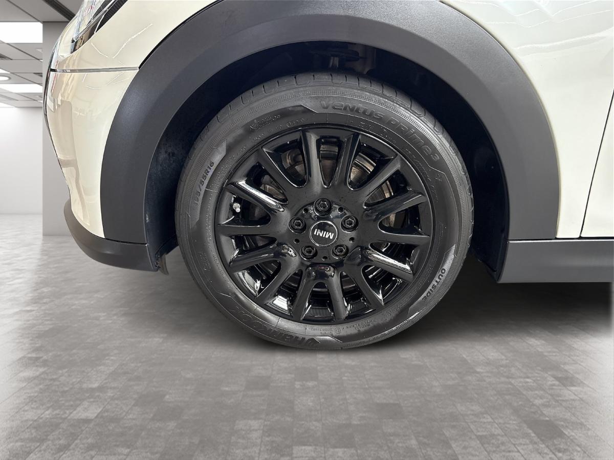 Originalaufnahme des Fahrzeugs Originalaufnahme des Fahrzeugs