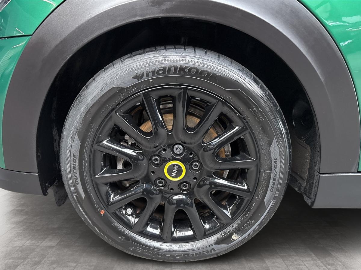 Originalaufnahme des Fahrzeugs Originalaufnahme des Fahrzeugs