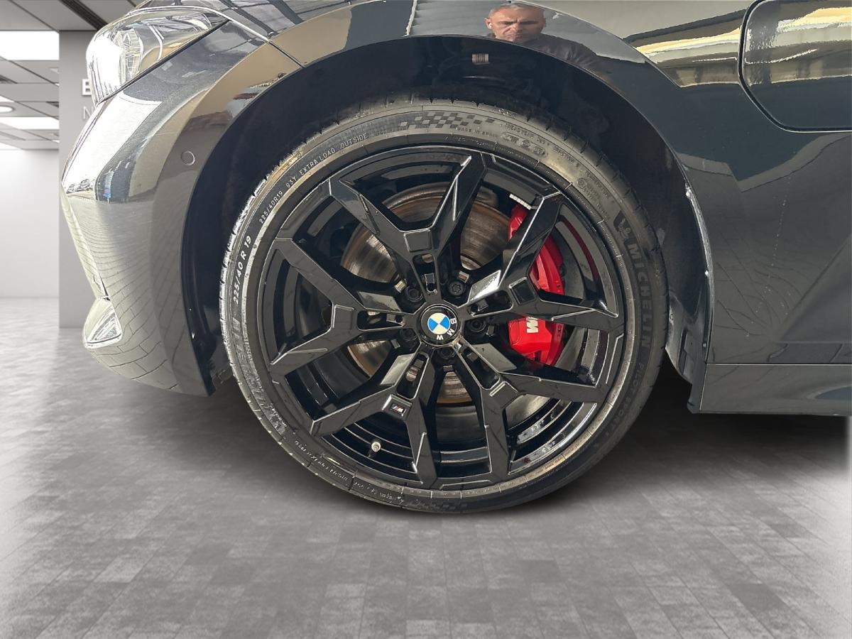 Originalaufnahme des Fahrzeugs Originalaufnahme des Fahrzeugs
