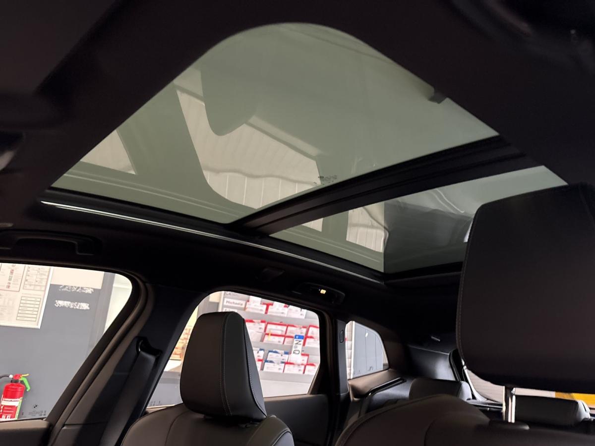 Originalaufnahme des Fahrzeugs Originalaufnahme des Fahrzeugs