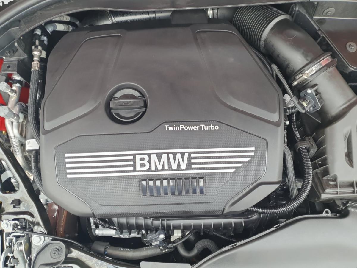 Originalaufnahme des Fahrzeugs Originalaufnahme des Fahrzeugs