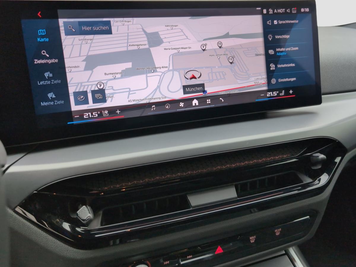 BMW M2 Coupe im Innenraum