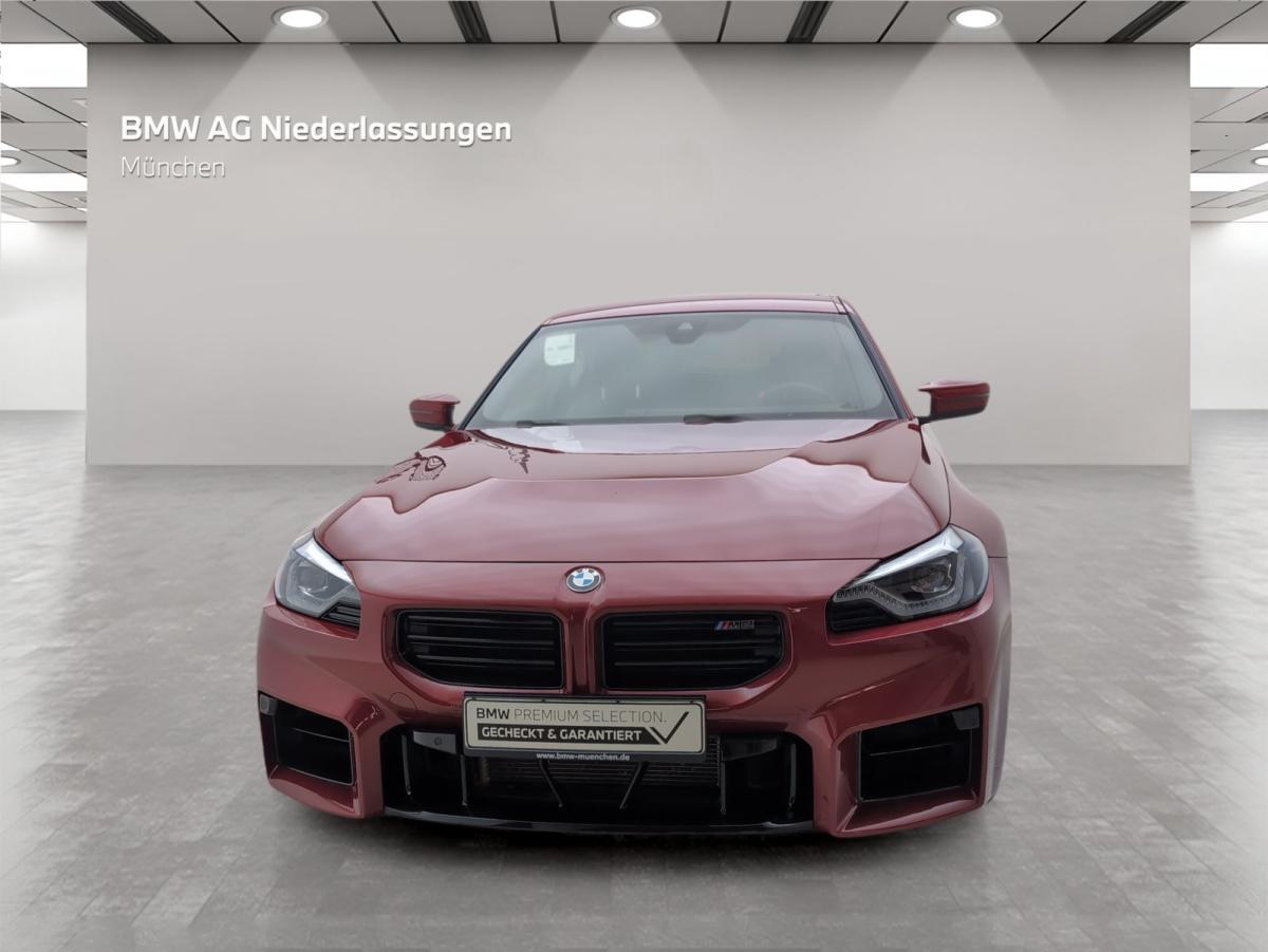 BMW M2 Coupe von vorne in Sonderlackierung