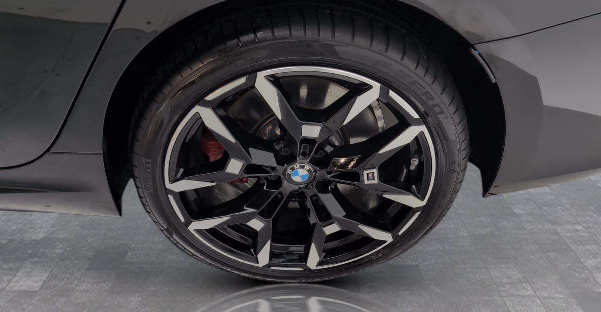 Originalaufnahme des Fahrzeugs Originalaufnahme des Fahrzeugs