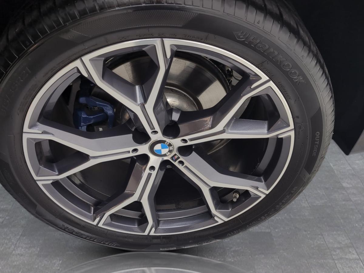 Originalaufnahme des Fahrzeugs Originalaufnahme des Fahrzeugs