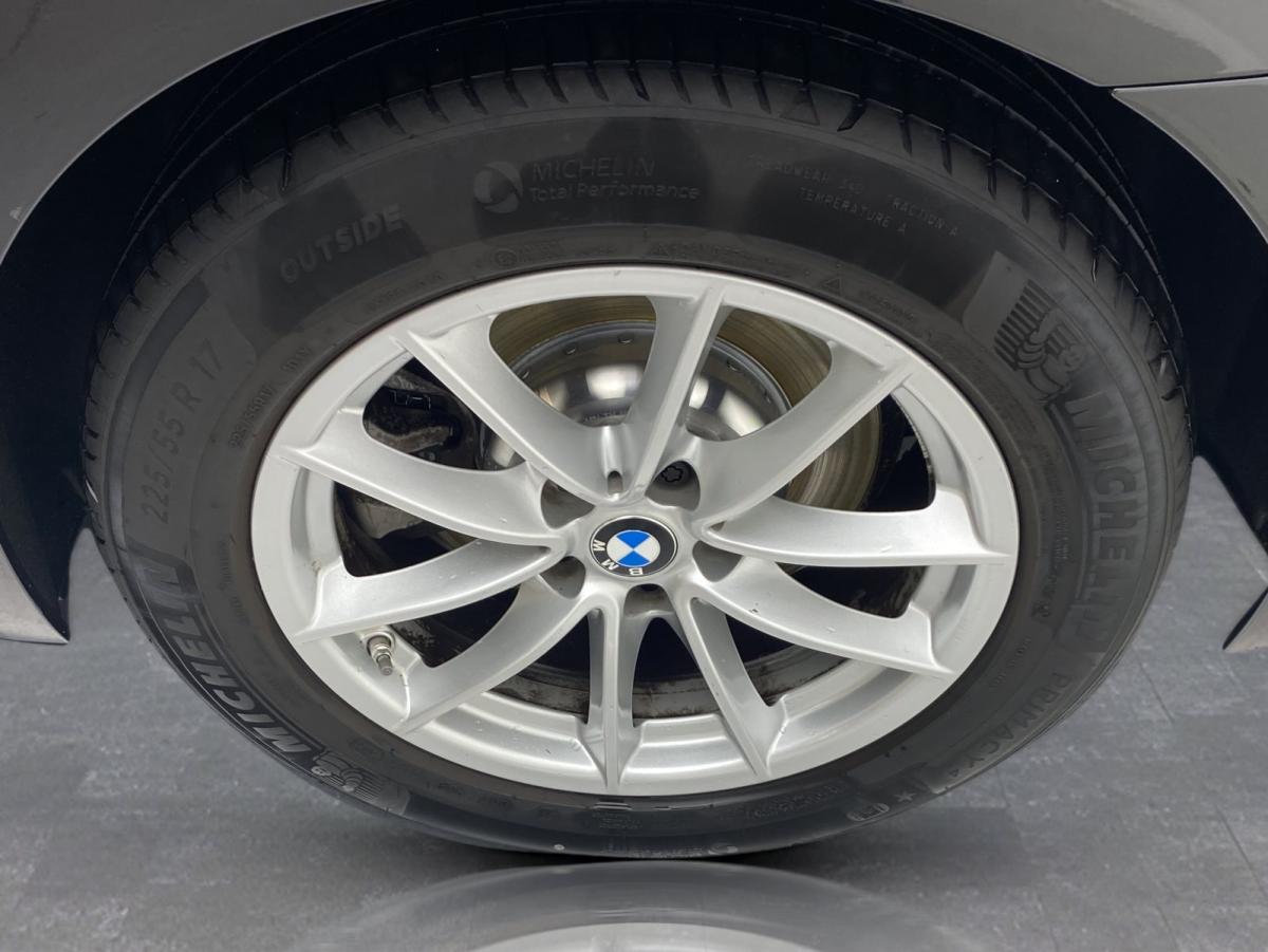 Originalaufnahme des Fahrzeugs Originalaufnahme des Fahrzeugs