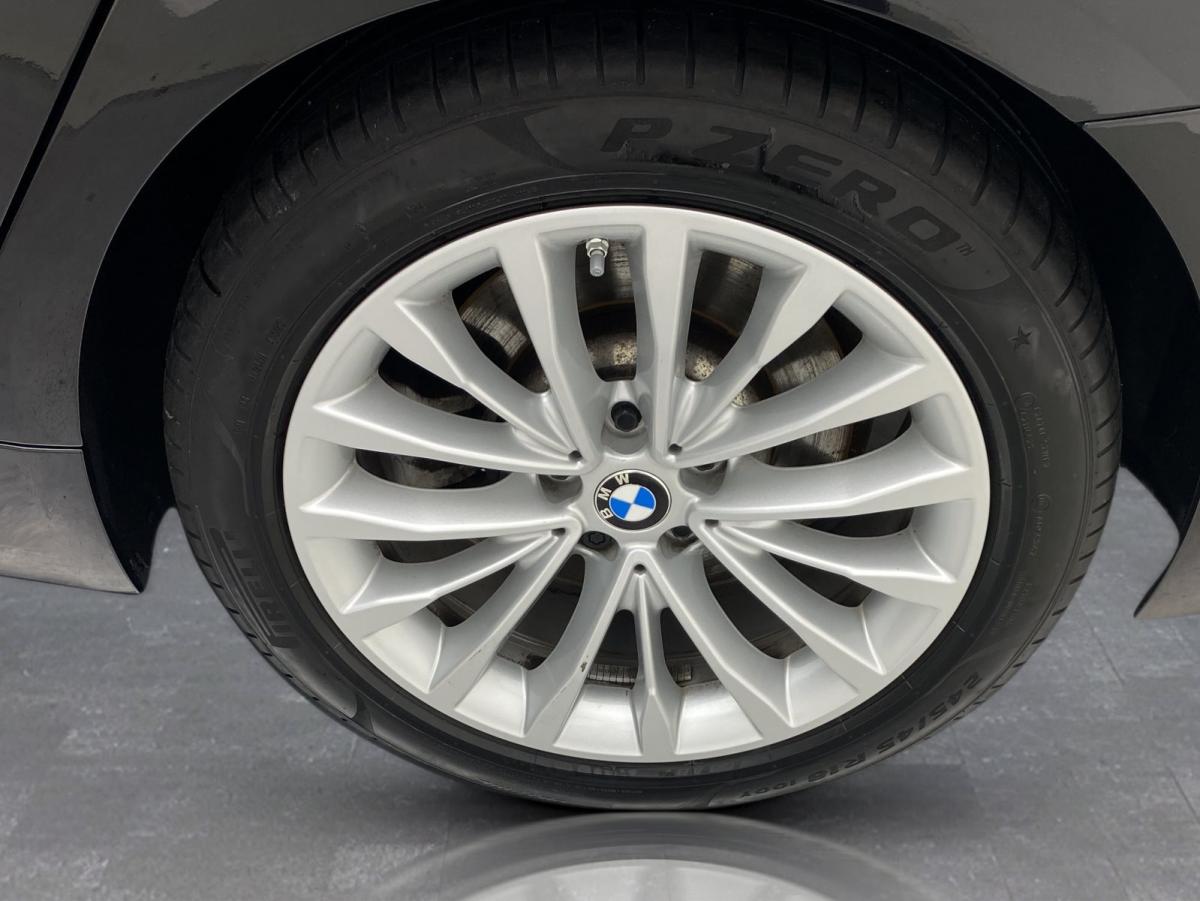 Originalaufnahme des Fahrzeugs Originalaufnahme des Fahrzeugs