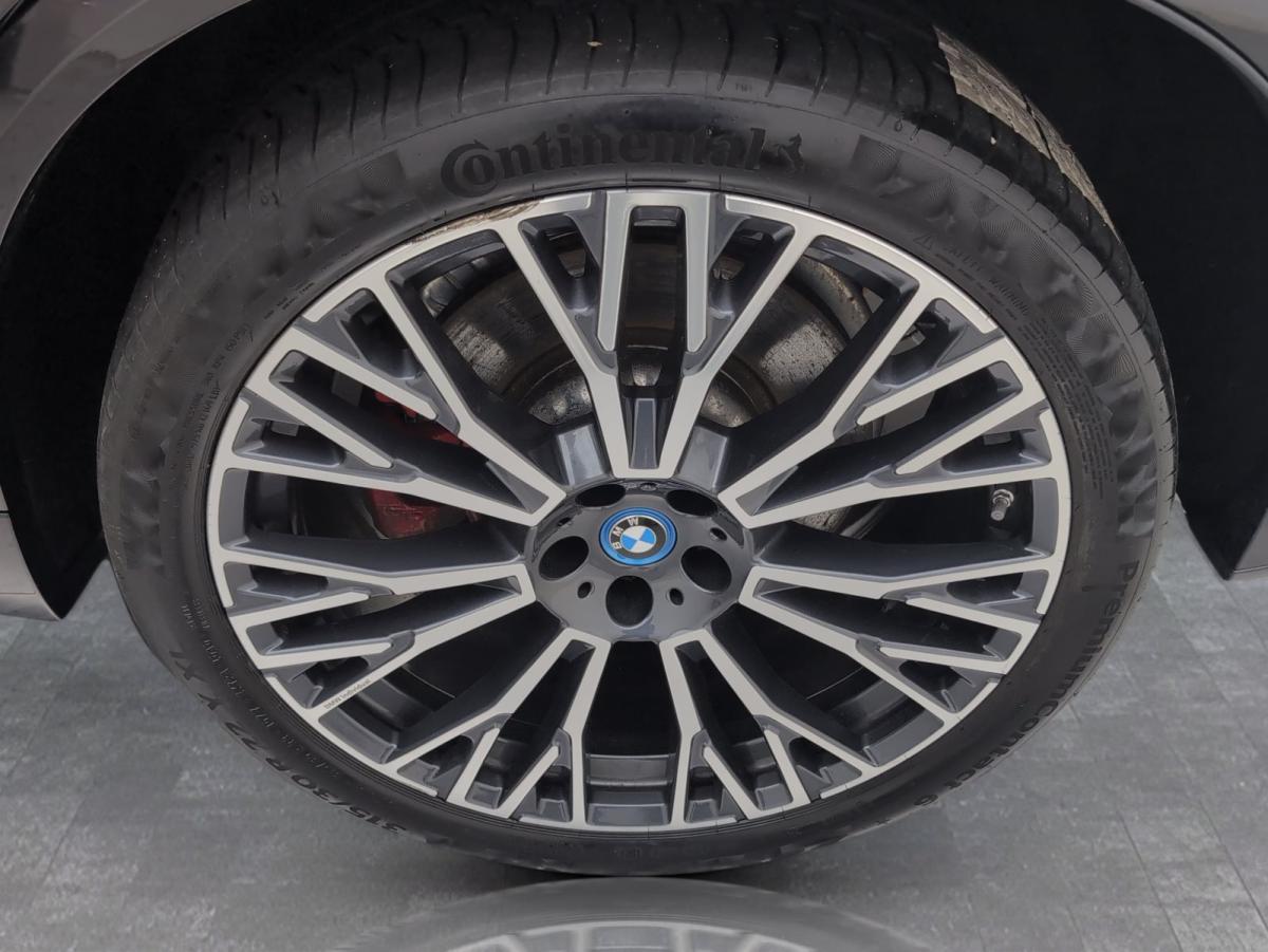 Originalaufnahme des Fahrzeugs Originalaufnahme des Fahrzeugs