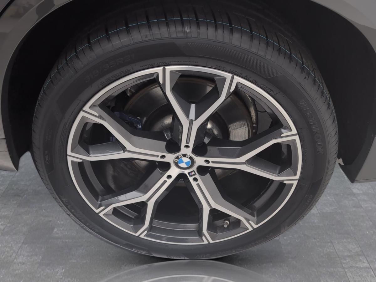 Originalaufnahme des Fahrzeugs Originalaufnahme des Fahrzeugs