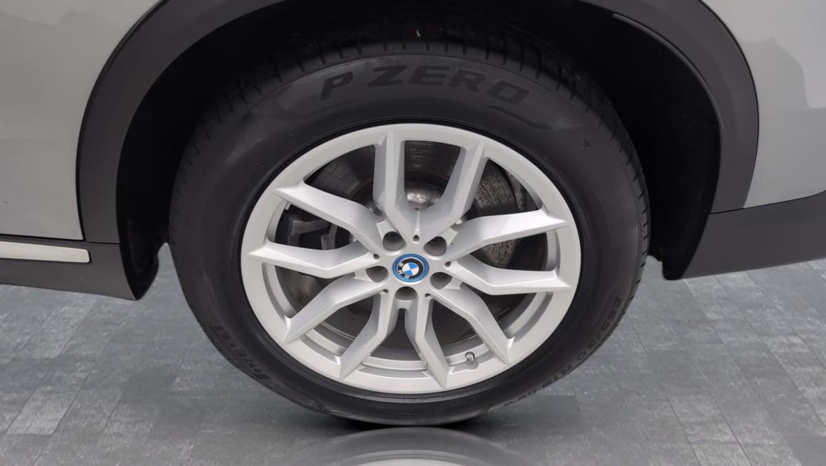 Originalaufnahme des Fahrzeugs Originalaufnahme des Fahrzeugs