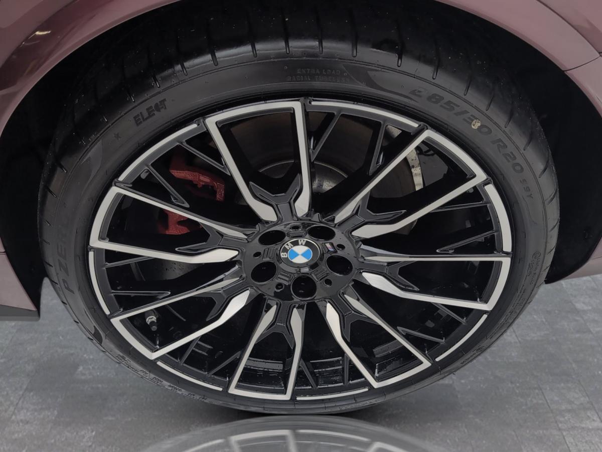 Originalaufnahme des Fahrzeugs Originalaufnahme des Fahrzeugs