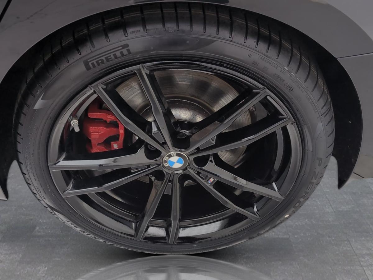 Originalaufnahme des Fahrzeugs Originalaufnahme des Fahrzeugs