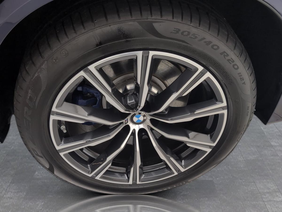 Originalaufnahme des Fahrzeugs Originalaufnahme des Fahrzeugs