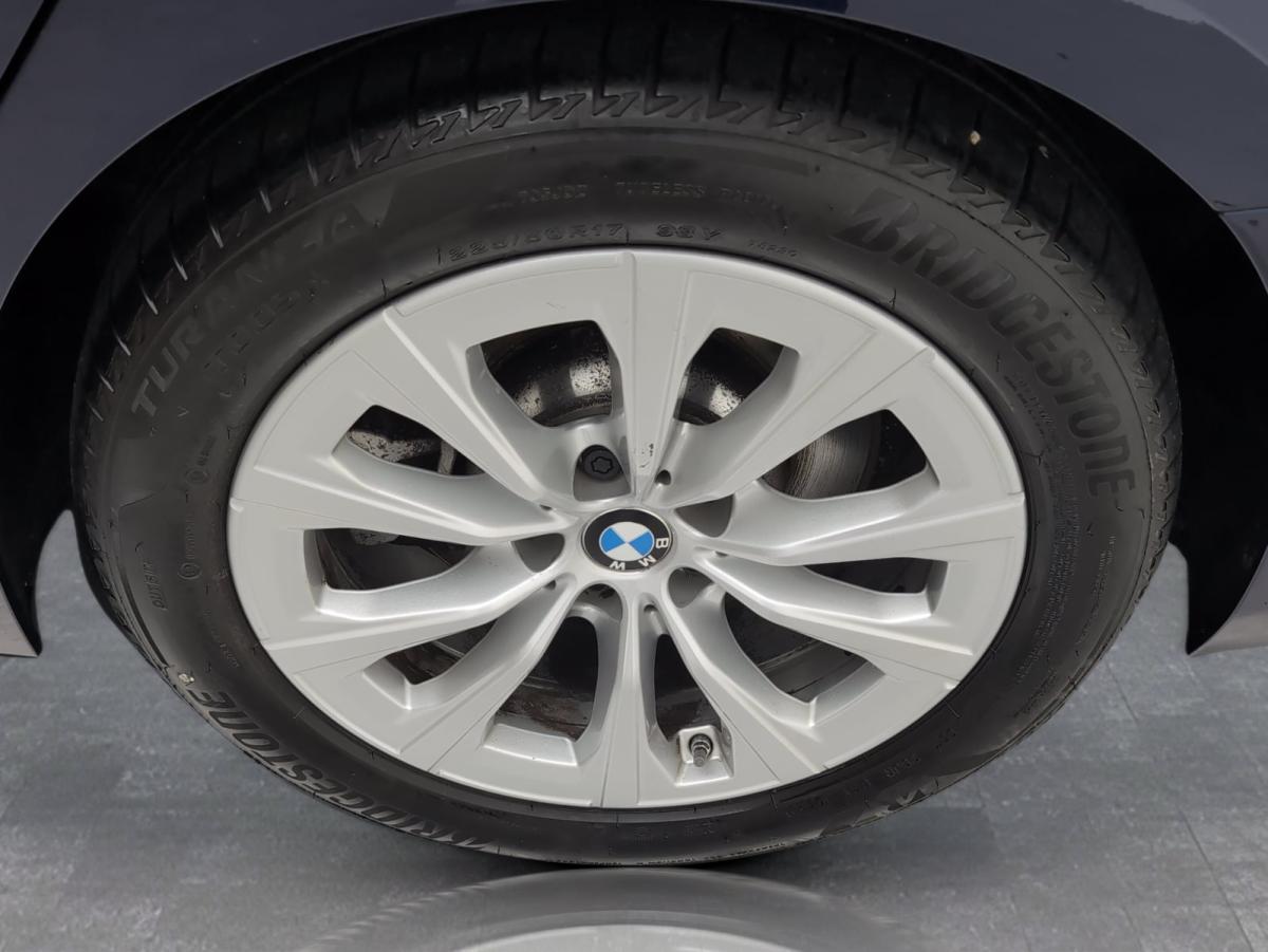 Originalaufnahme des Fahrzeugs Originalaufnahme des Fahrzeugs
