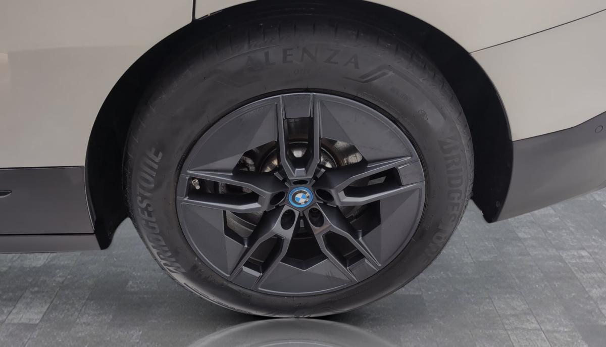 Originalaufnahme des Fahrzeugs Originalaufnahme des Fahrzeugs