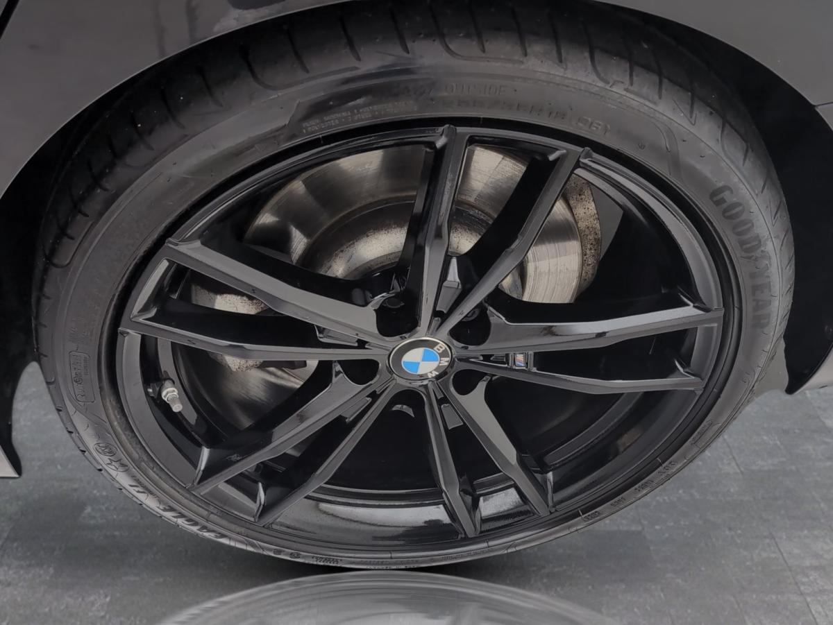Originalaufnahme des Fahrzeugs Originalaufnahme des Fahrzeugs