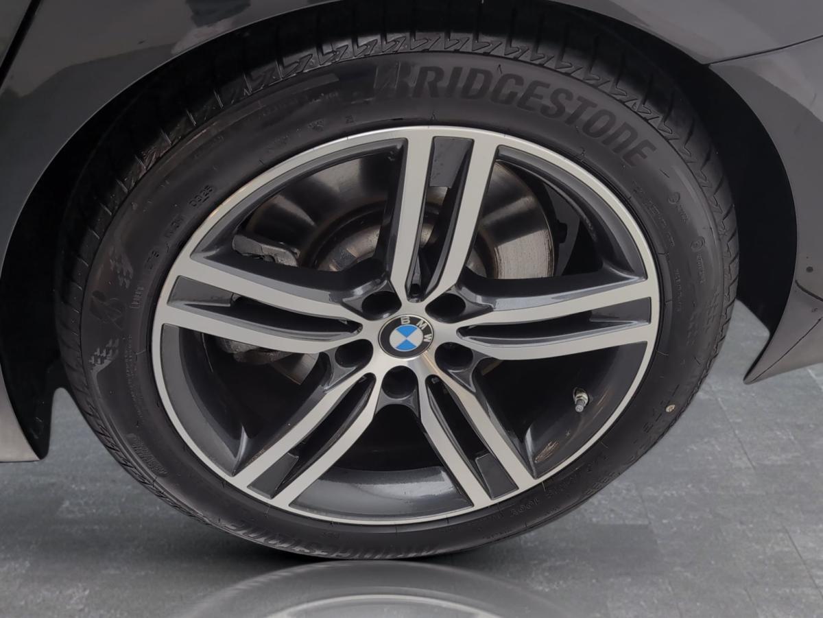 Originalaufnahme des Fahrzeugs Originalaufnahme des Fahrzeugs