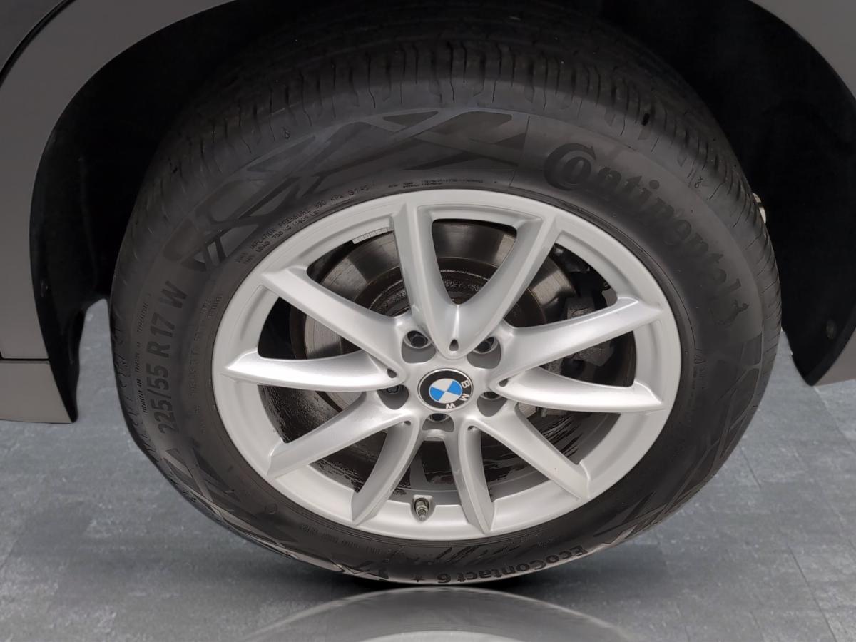 Originalaufnahme des Fahrzeugs Originalaufnahme des Fahrzeugs