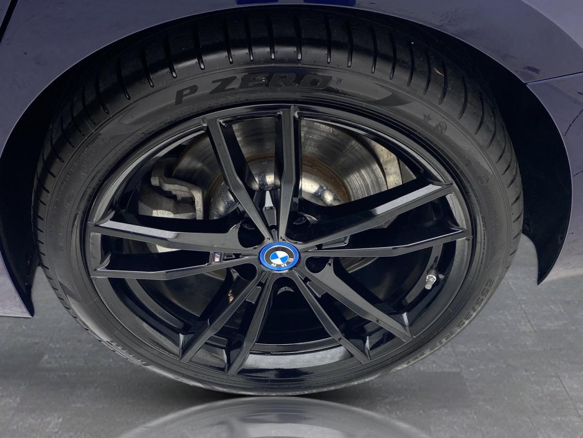 Originalaufnahme des Fahrzeugs Originalaufnahme des Fahrzeugs