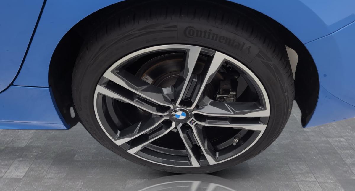 Originalaufnahme des Fahrzeugs Originalaufnahme des Fahrzeugs