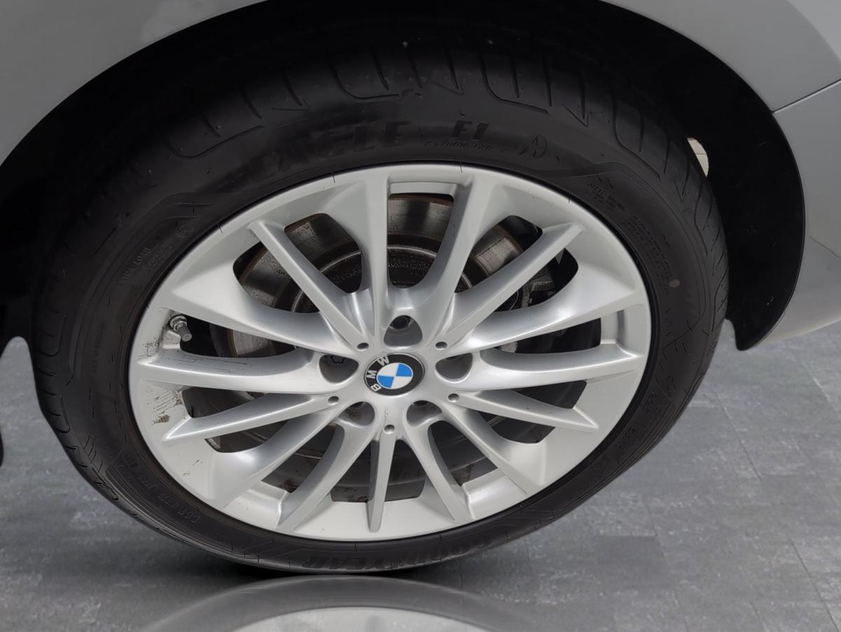 Originalaufnahme des Fahrzeugs Originalaufnahme des Fahrzeugs