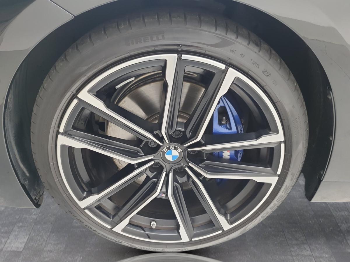 Originalaufnahme des Fahrzeugs Originalaufnahme des Fahrzeugs