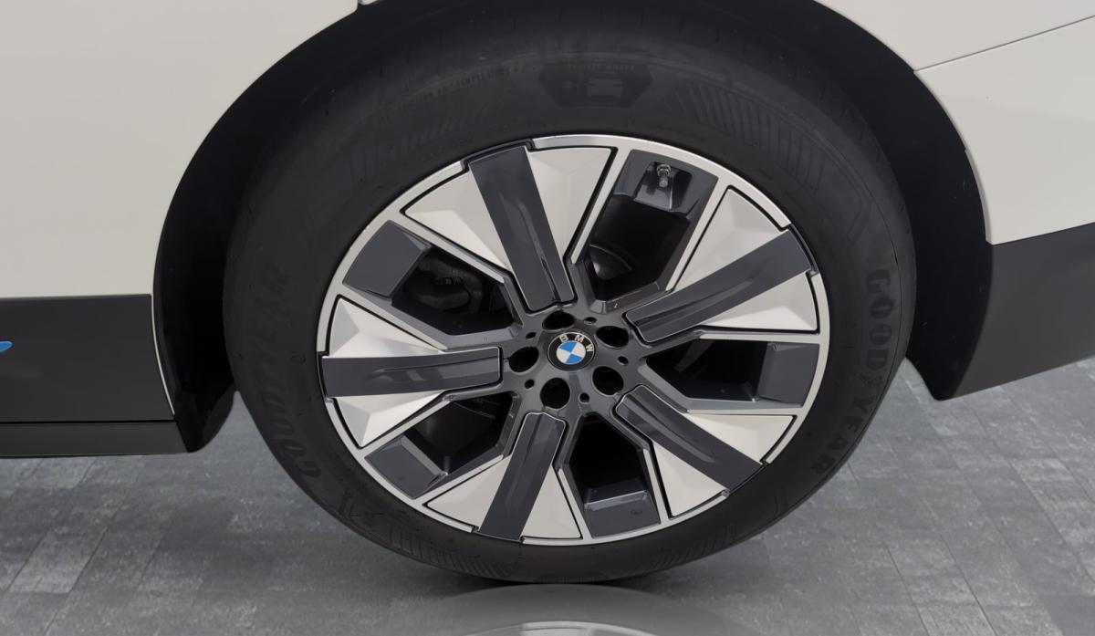 Originalaufnahme des Fahrzeugs Originalaufnahme des Fahrzeugs
