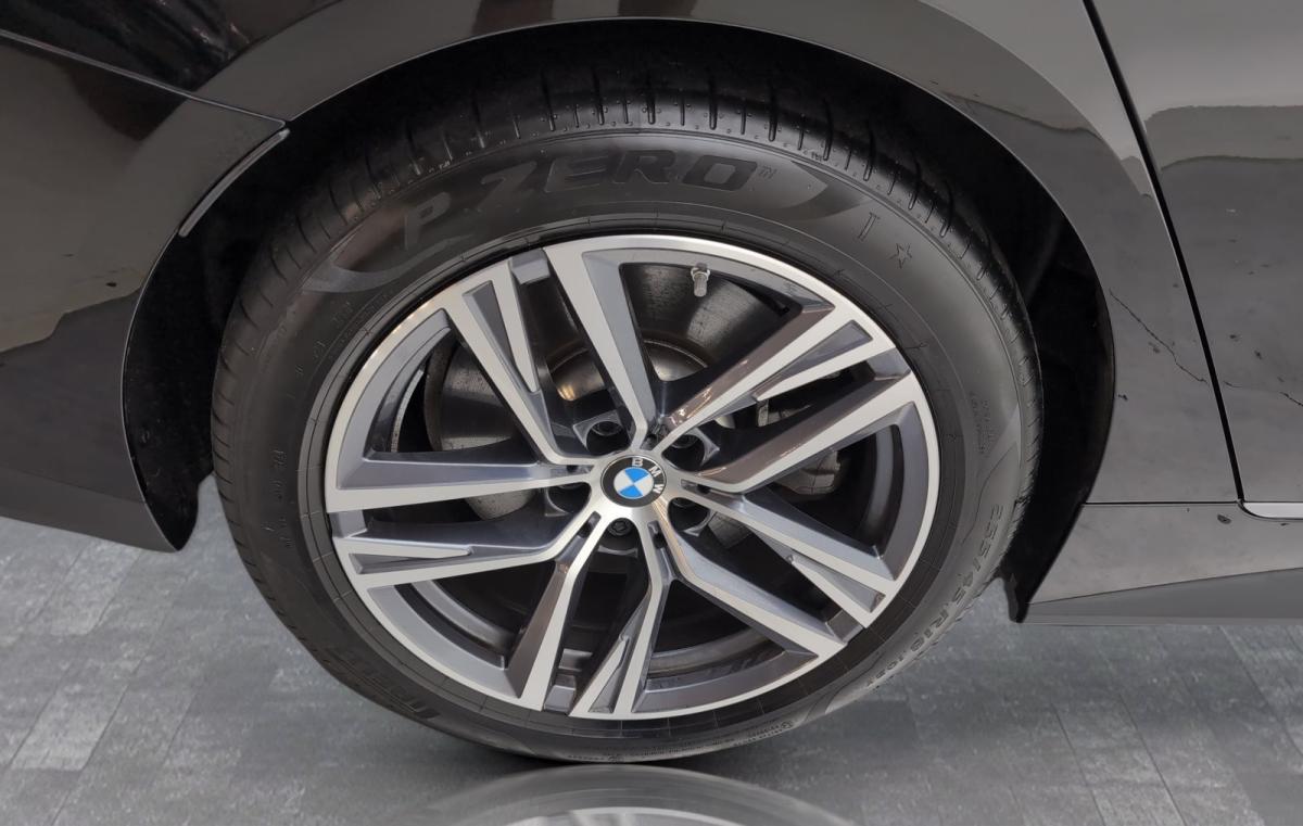 Originalaufnahme des Fahrzeugs Originalaufnahme des Fahrzeugs