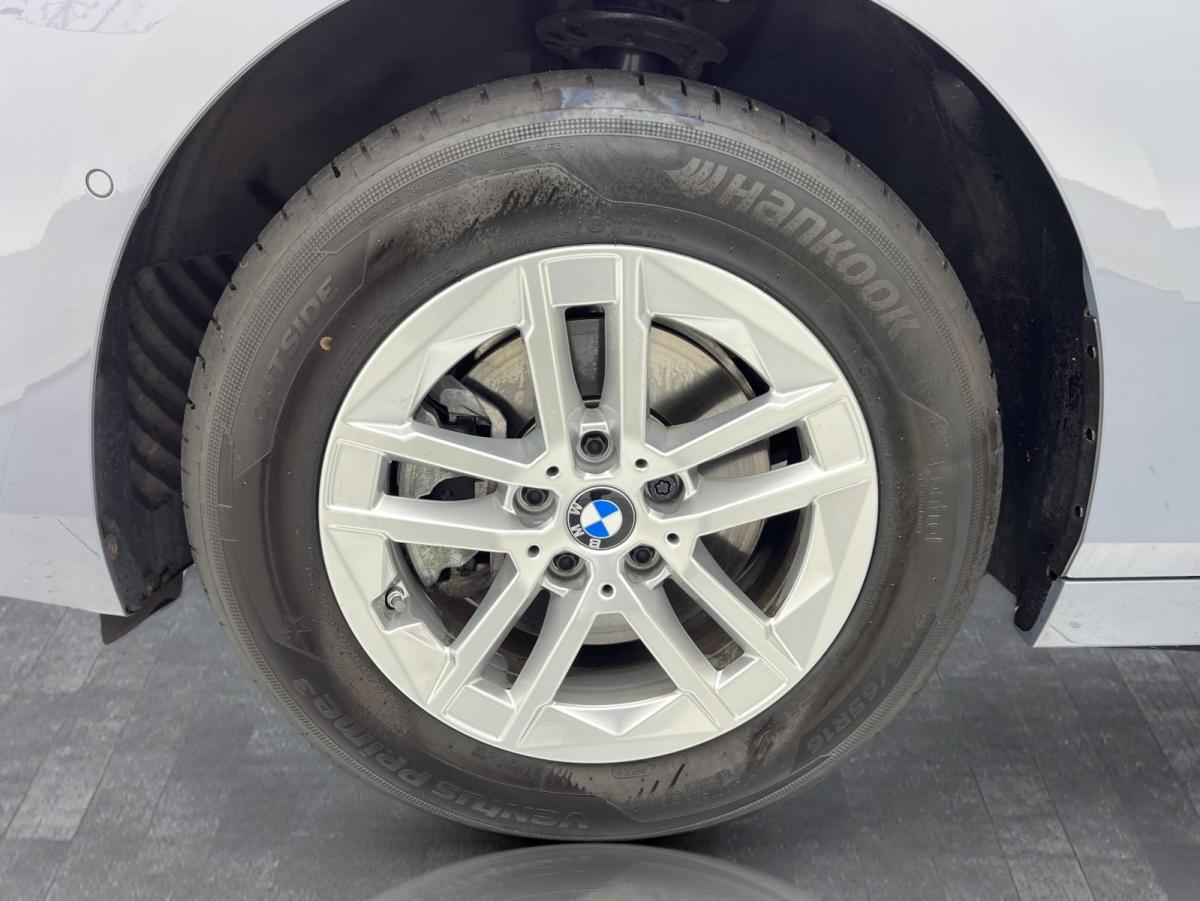 Originalaufnahme des Fahrzeugs Originalaufnahme des Fahrzeugs