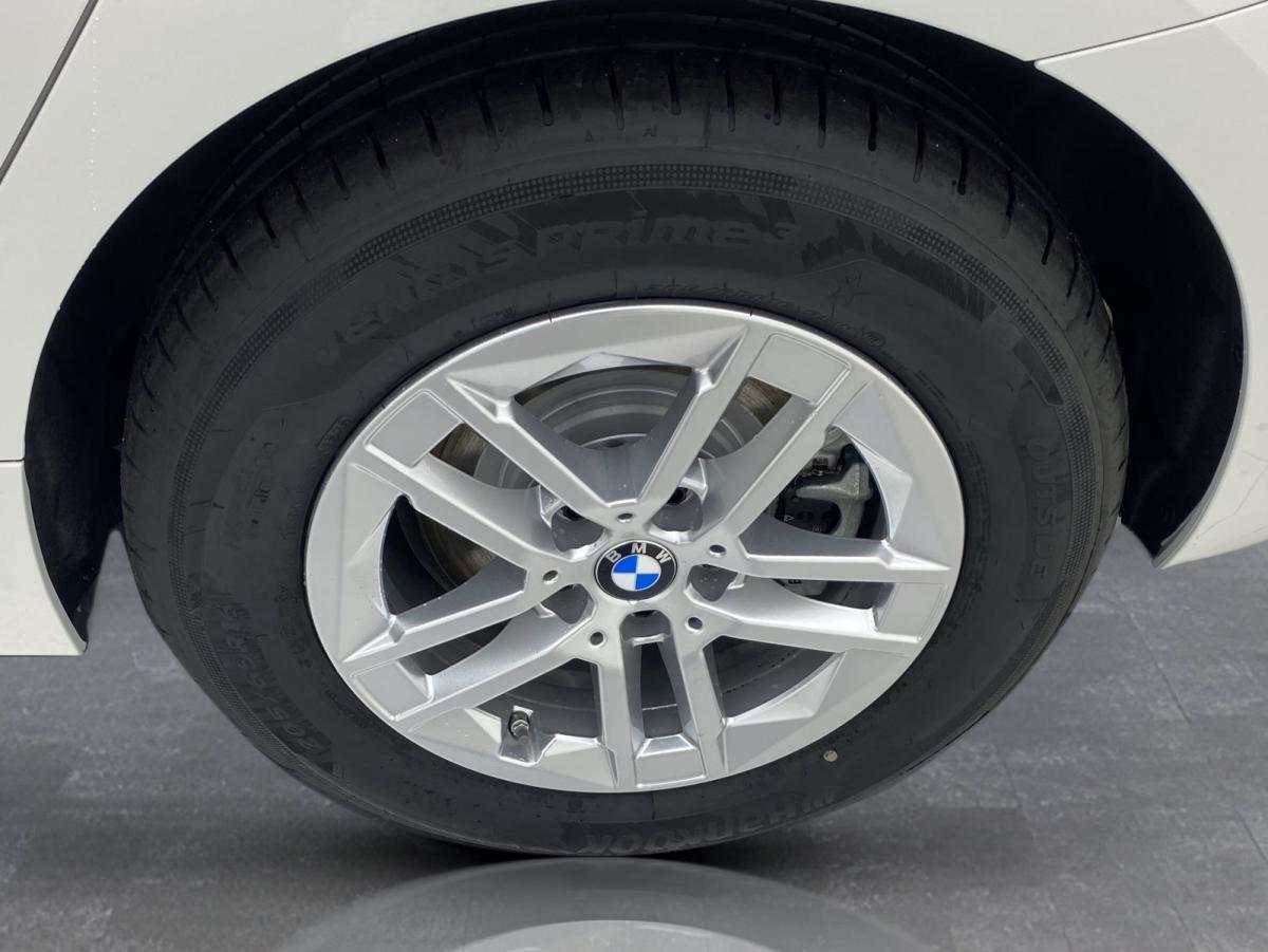 Originalaufnahme des Fahrzeugs Originalaufnahme des Fahrzeugs