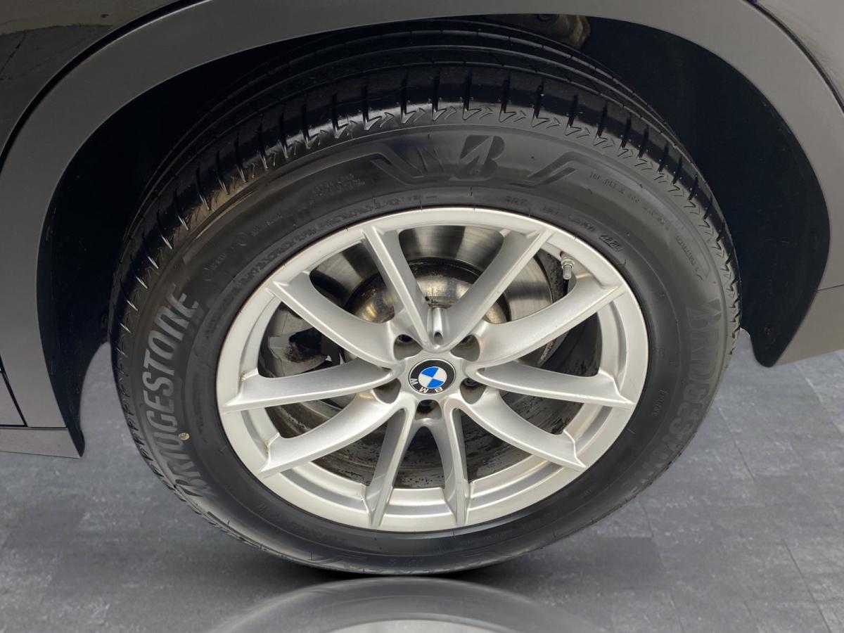 Originalaufnahme des Fahrzeugs Originalaufnahme des Fahrzeugs