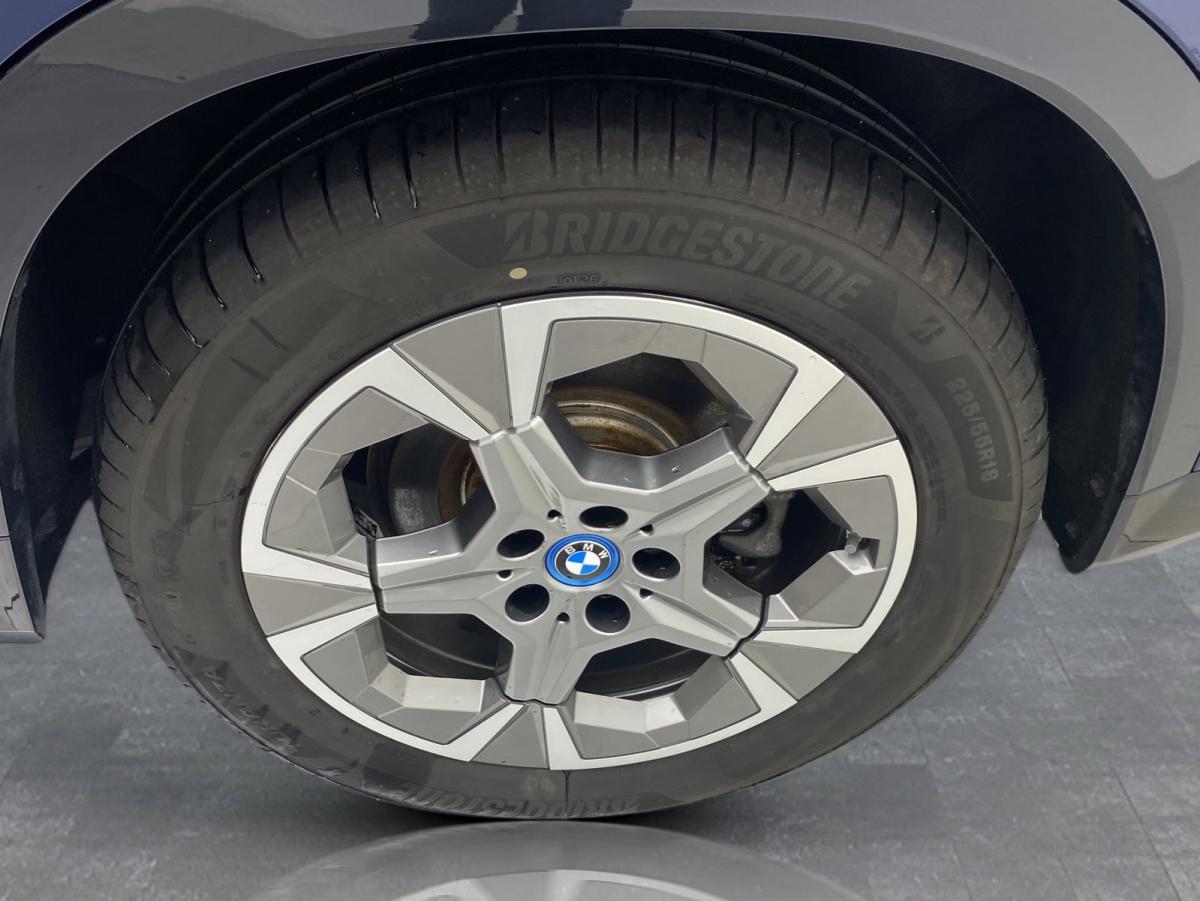 Originalaufnahme des Fahrzeugs Originalaufnahme des Fahrzeugs