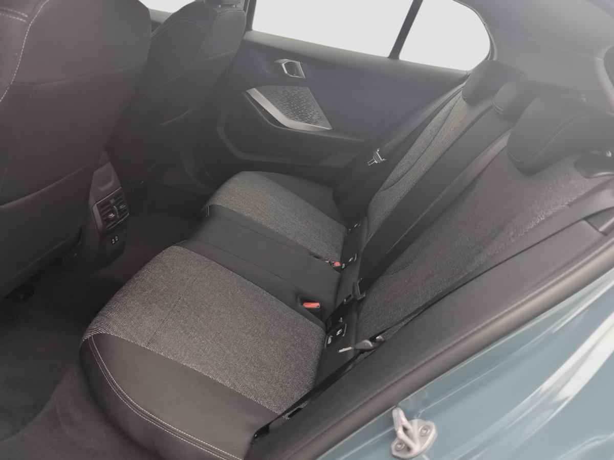 Originalaufnahme des Fahrzeugs Originalaufnahme des Fahrzeugs
