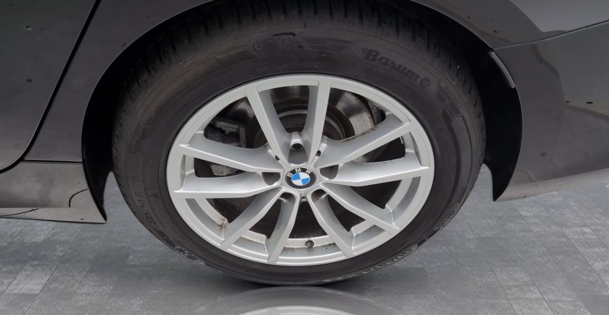 Originalaufnahme des Fahrzeugs Originalaufnahme des Fahrzeugs