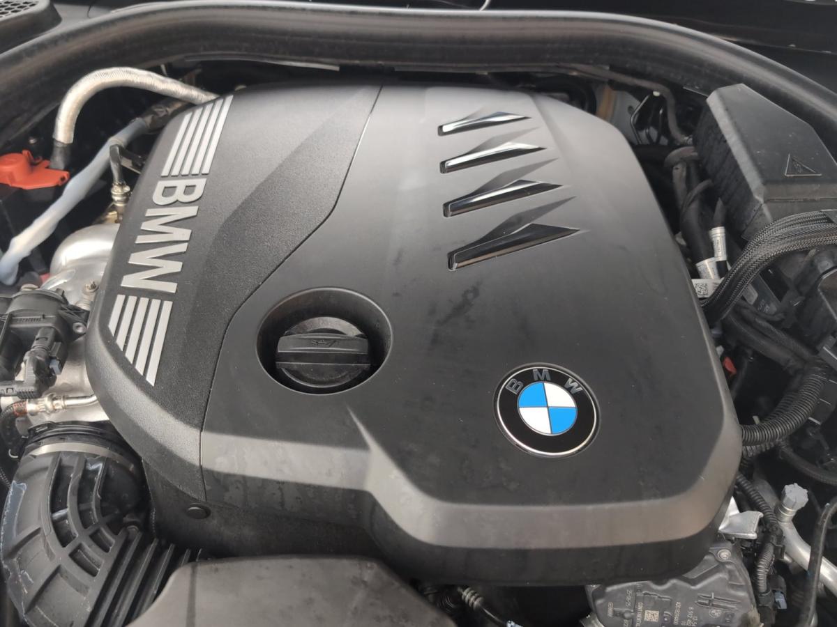 Originalaufnahme des Fahrzeugs Originalaufnahme des Fahrzeugs