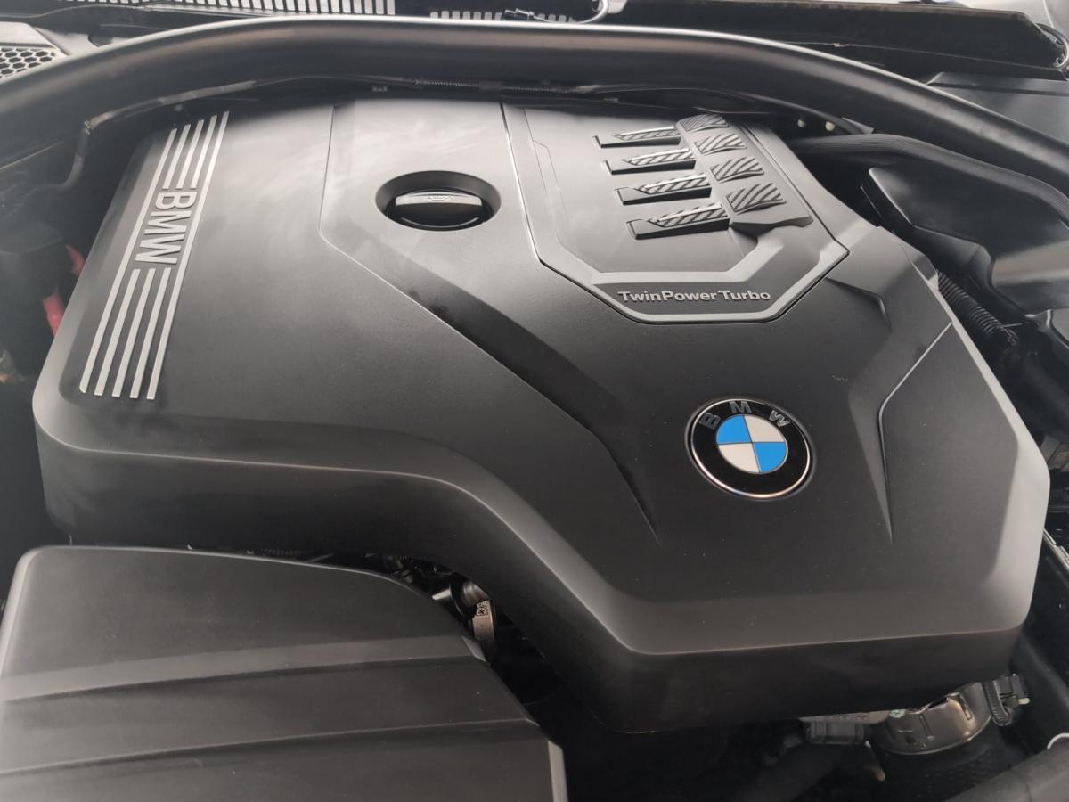 Originalaufnahme des Fahrzeugs Originalaufnahme des Fahrzeugs