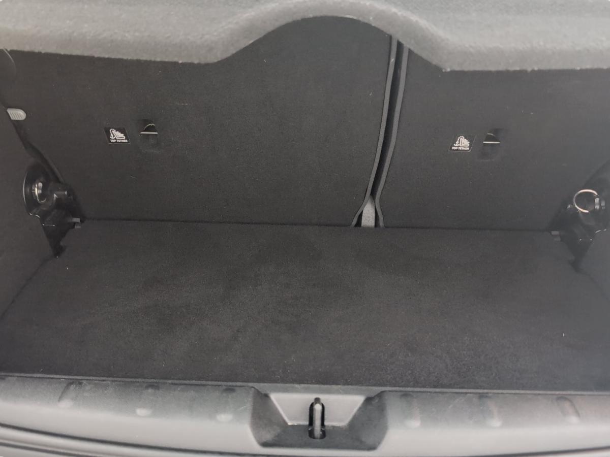 Originalaufnahme des Fahrzeugs Originalaufnahme des Fahrzeugs