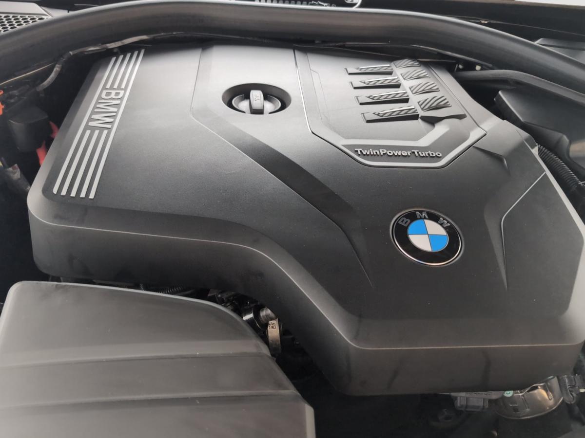 Originalaufnahme des Fahrzeugs Originalaufnahme des Fahrzeugs