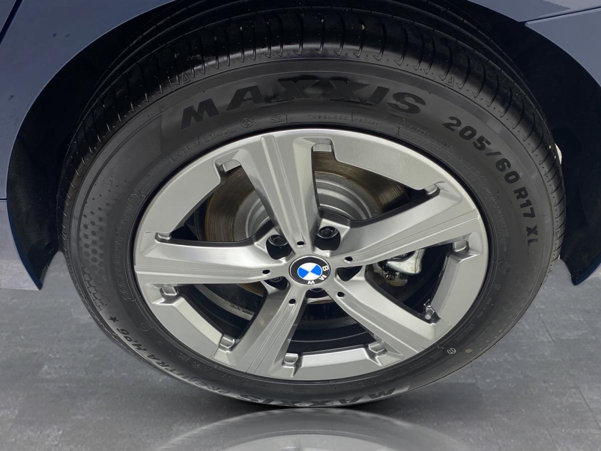 Originalaufnahme des Fahrzeugs Originalaufnahme des Fahrzeugs