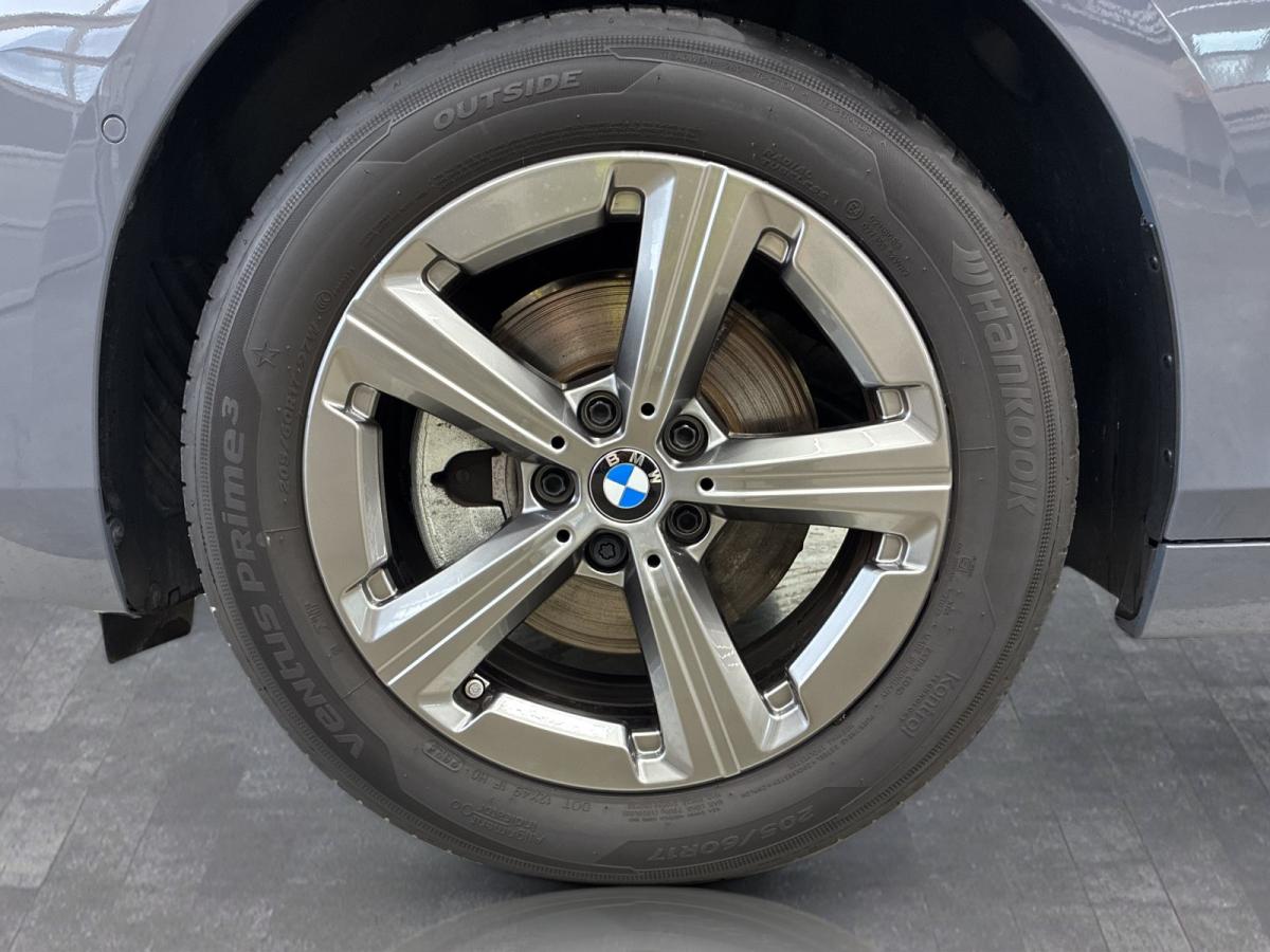 Originalaufnahme des Fahrzeugs Originalaufnahme des Fahrzeugs