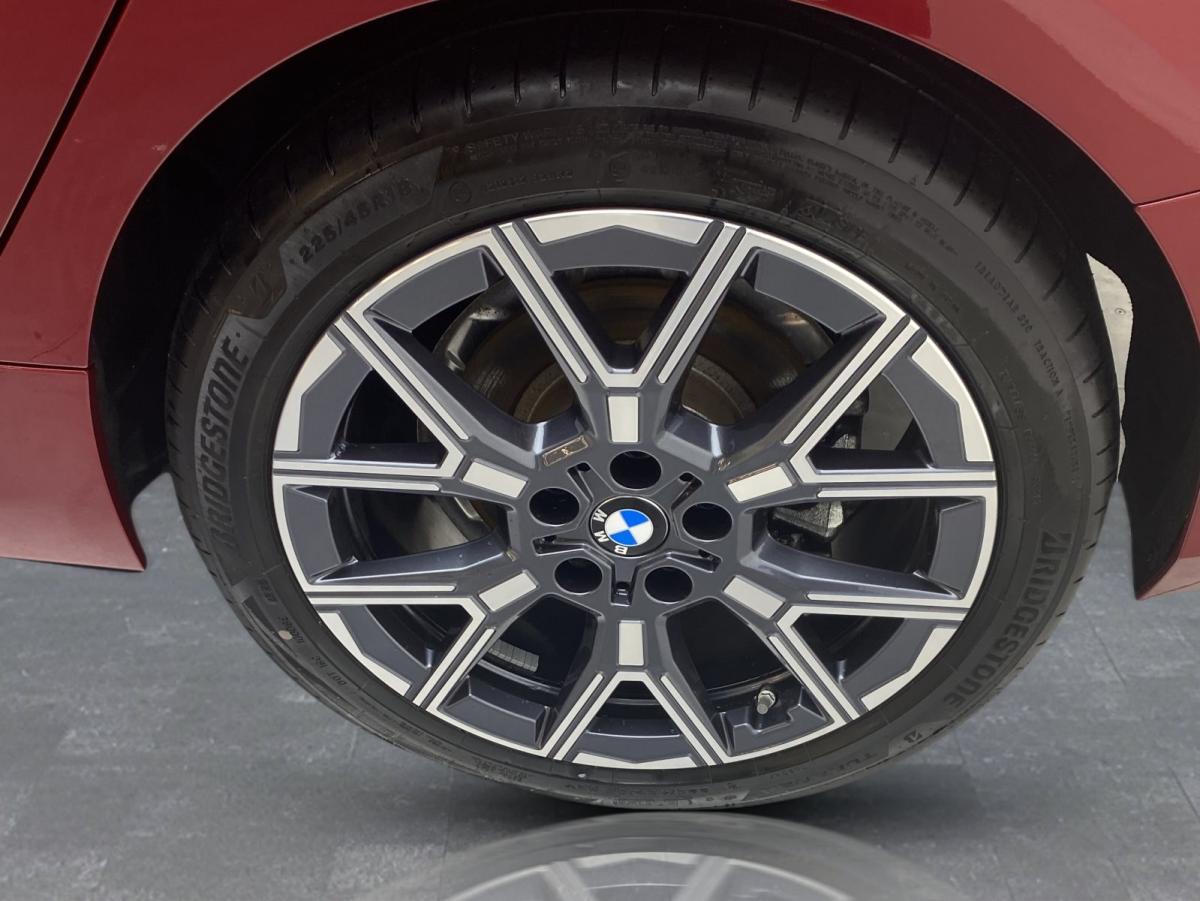Originalaufnahme des Fahrzeugs Originalaufnahme des Fahrzeugs