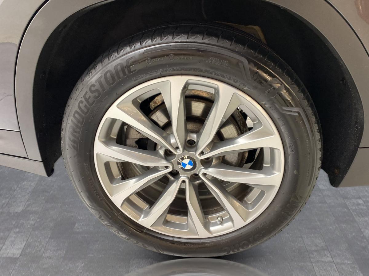 Originalaufnahme des Fahrzeugs Originalaufnahme des Fahrzeugs