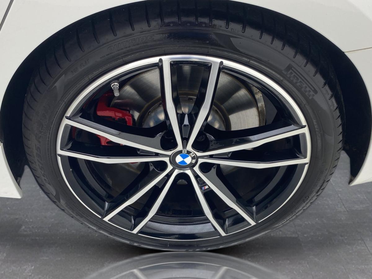 Originalaufnahme des Fahrzeugs Originalaufnahme des Fahrzeugs