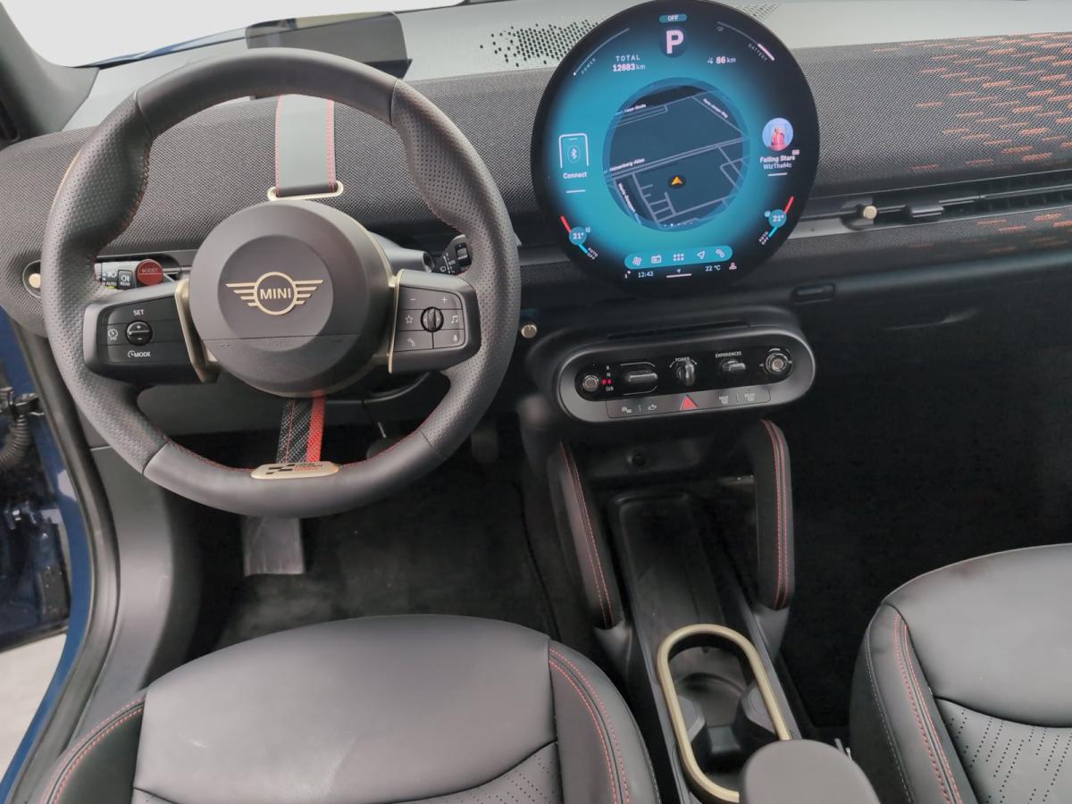 Originalaufnahme des Fahrzeugs Originalaufnahme des Fahrzeugs