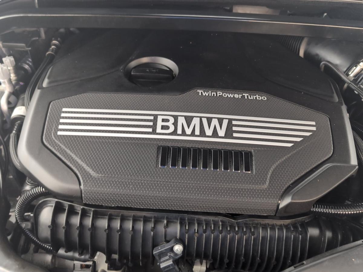 Originalaufnahme des Fahrzeugs Originalaufnahme des Fahrzeugs