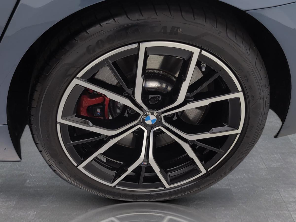 Originalaufnahme des Fahrzeugs Originalaufnahme des Fahrzeugs